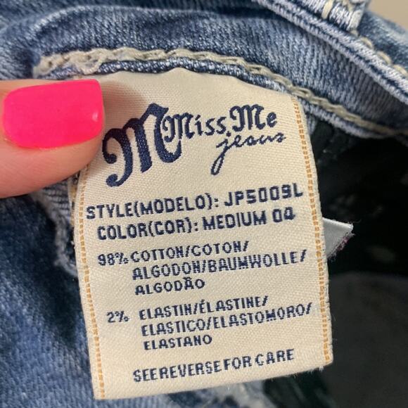 Miss Me Thick Stitching Rolled Cuffed Bedazzled Jean Shorts - Picture 5 of 9